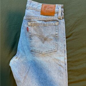 Levi's Women's Light Blue Wedgie Straight Leg Jeans